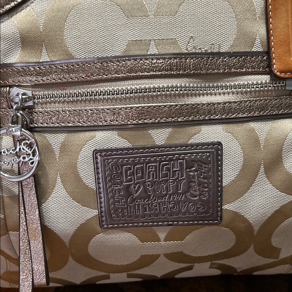 Coach Poppy beige and Metallic Shoulder Bag - Picture 3 of 11